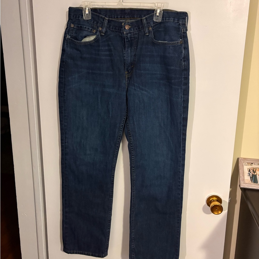 Levi’s 514 straight fit jeans